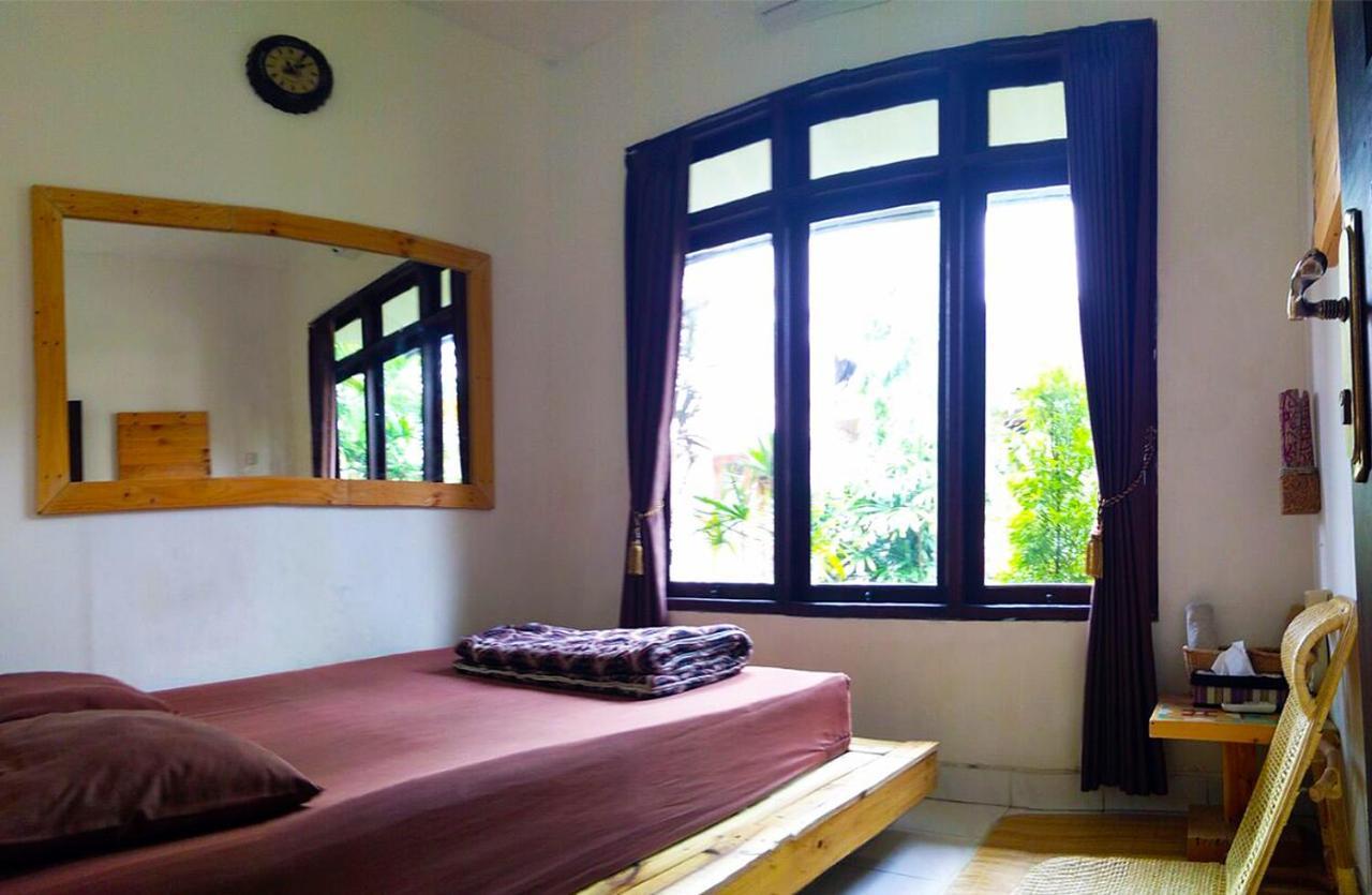 Rumah Roso Homestay Yogyakarta Kültér fotó