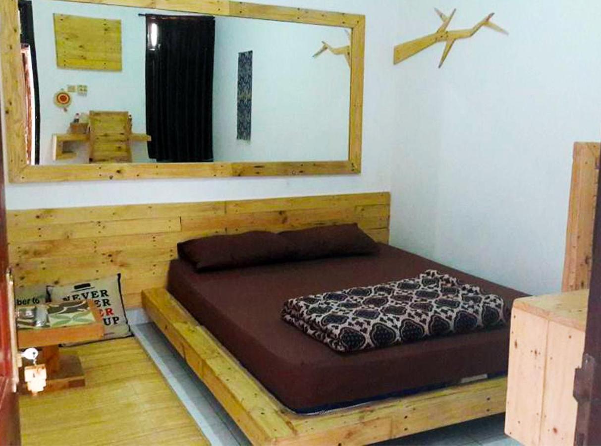 Rumah Roso Homestay Yogyakarta Kültér fotó