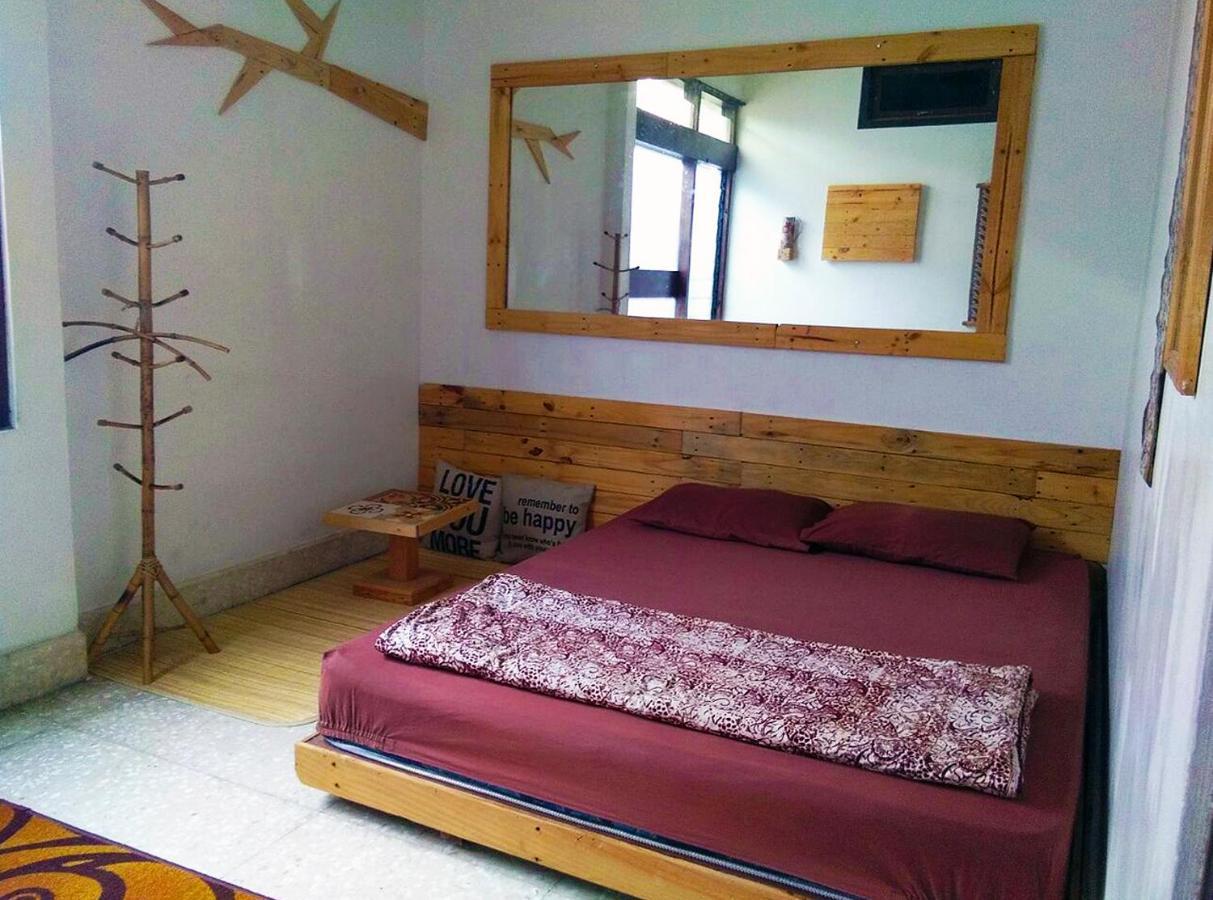 Rumah Roso Homestay Yogyakarta Kültér fotó