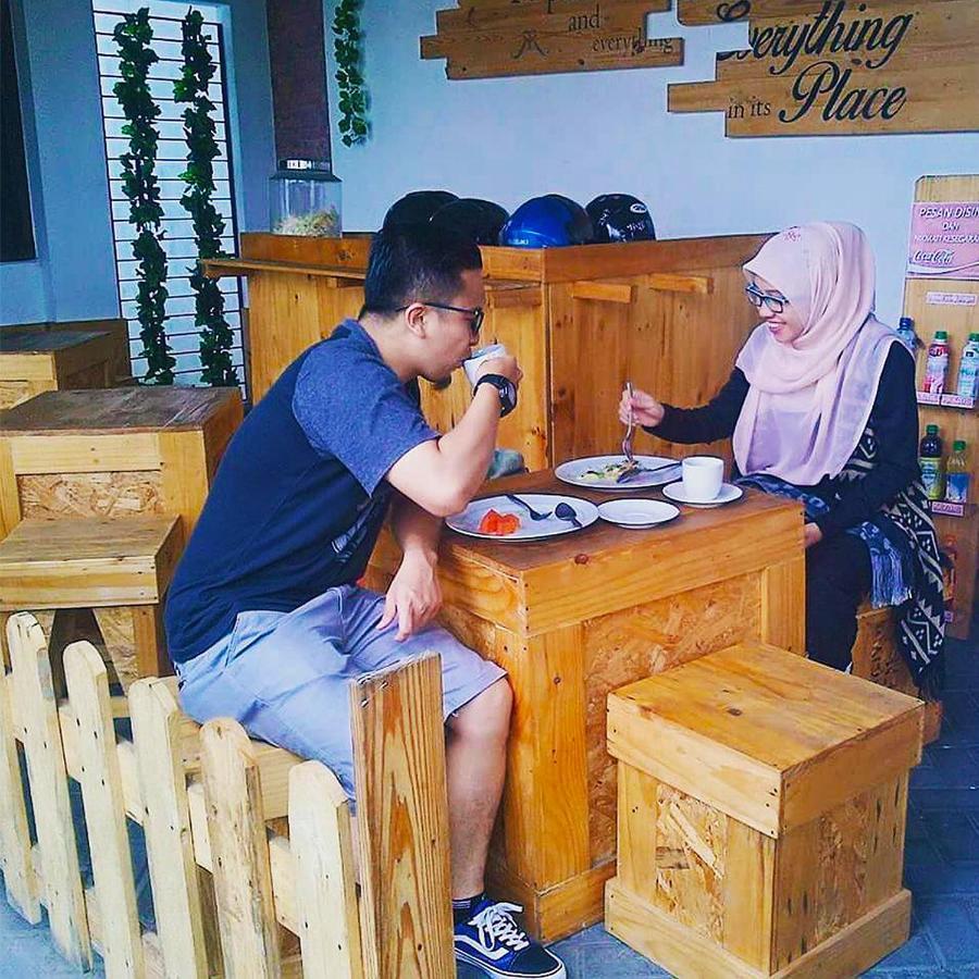 Rumah Roso Homestay Yogyakarta Kültér fotó